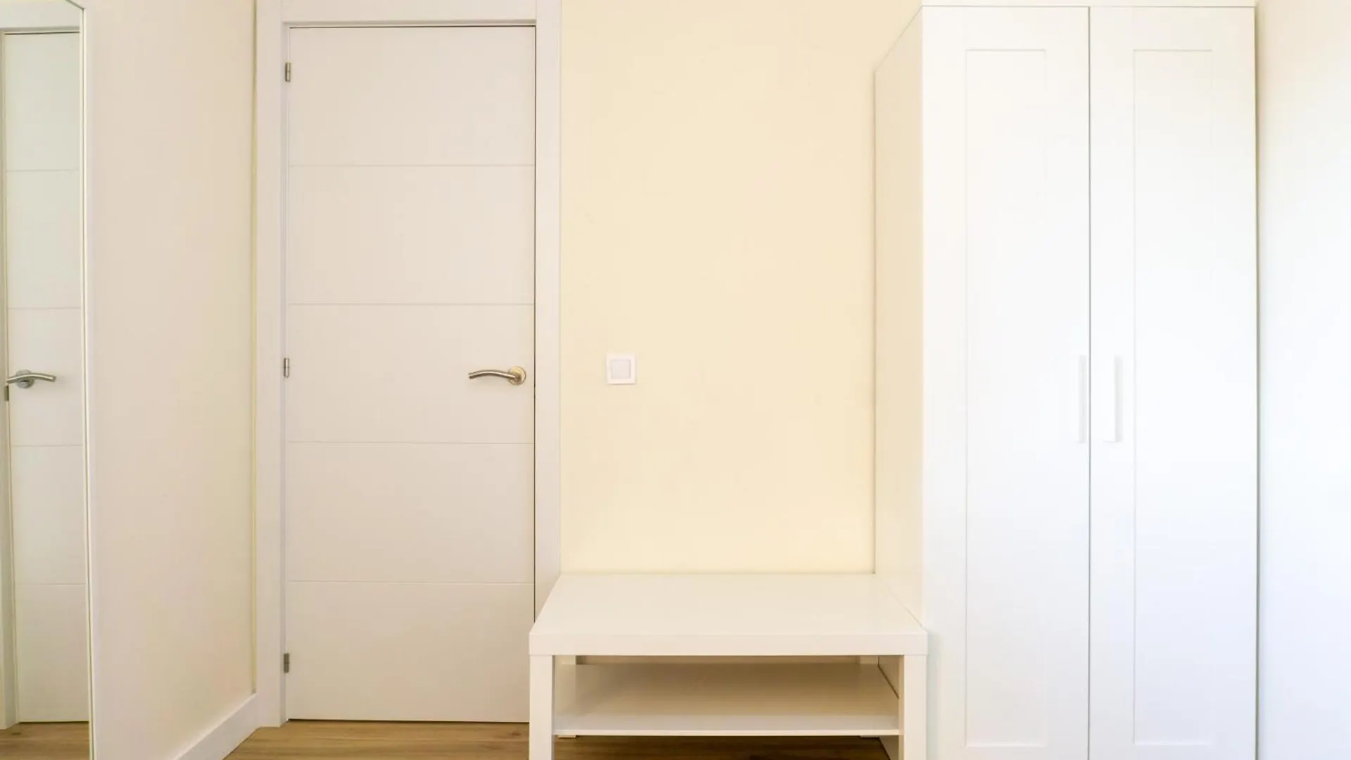 Sunny Hideaway Guadalmar Apartment Malaga