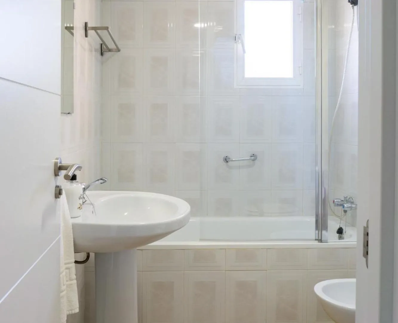 Sunny Hideaway Guadalmar Apartment Malaga