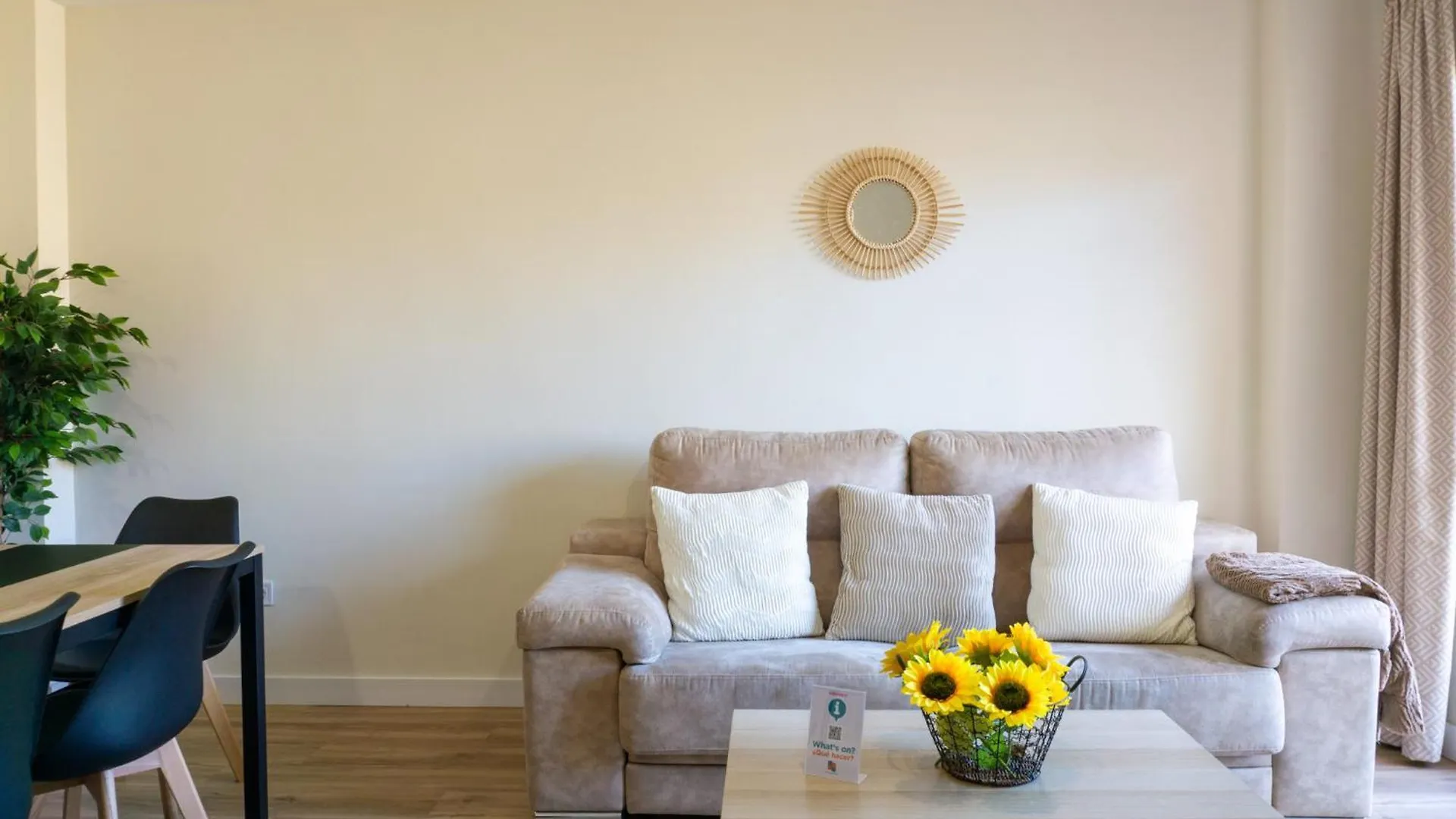 Sunny Hideaway Guadalmar Apartment Malaga 0*,
